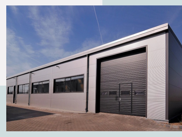 Быстровозводимые склады от СтальСтрой-Срт по цене 614 руб.